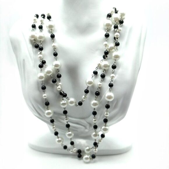 Vintage Three Strand Simulated Pearl Black and White Glass Bead Chain Necklace - Picture 1 of 16